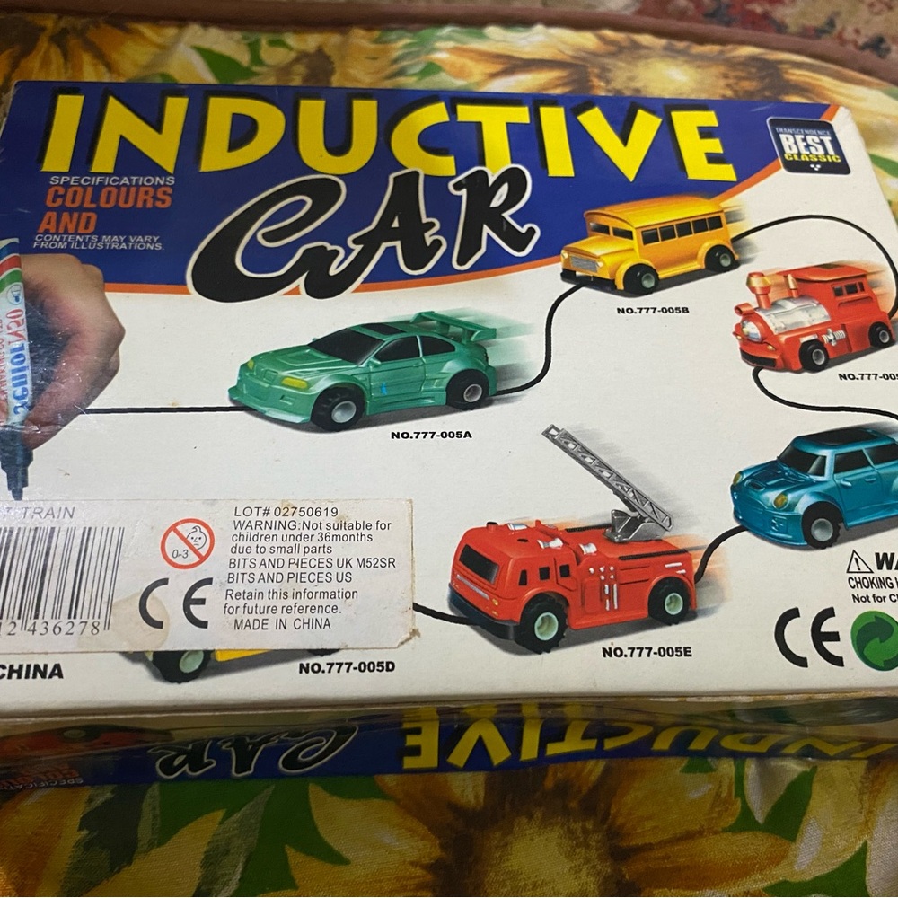 Inductive Car - Red - Picture 7 of 7